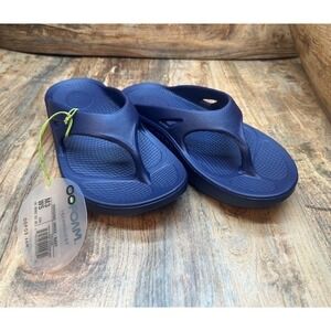 Oofos Ooriginal Recovery Flip Flop Sandals Navy Blue NWT - Size M3/W5